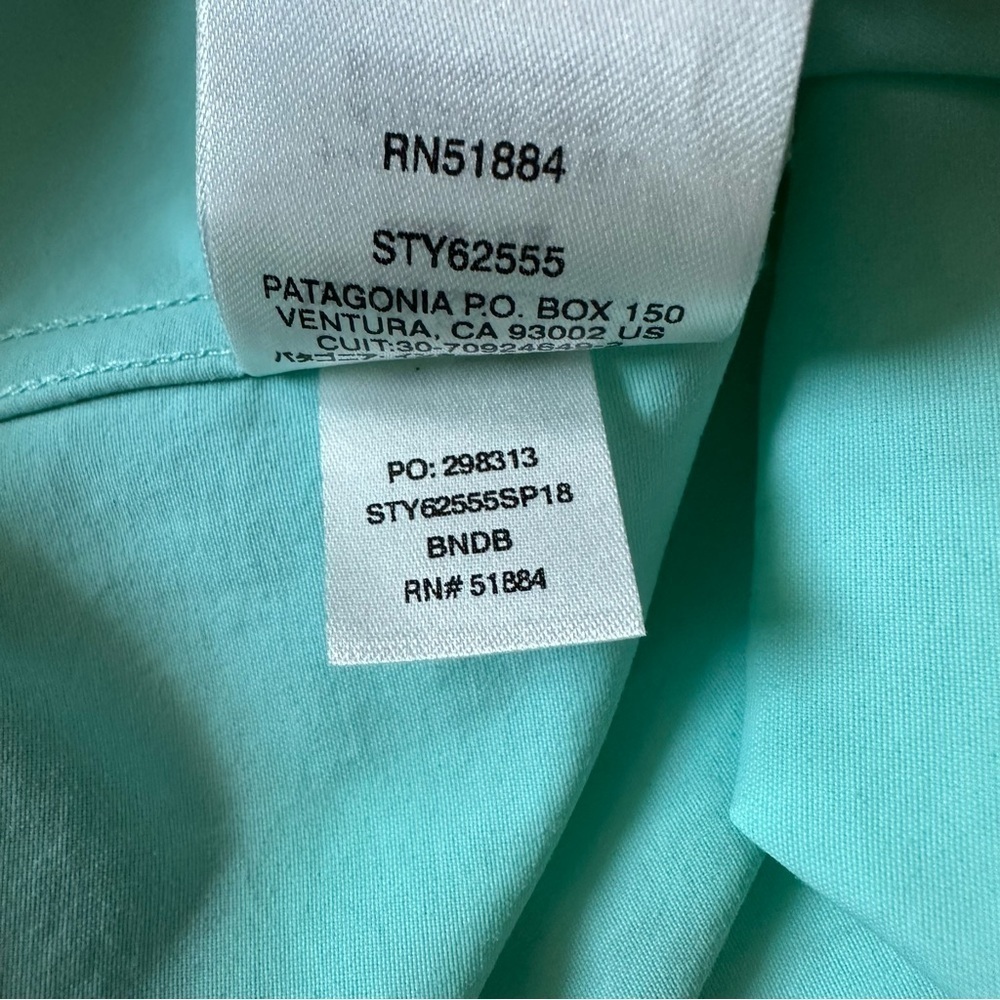 Patagonia button down boys shirt - Picture 9 of 10